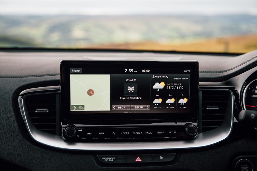 Детали интерьера Kia XCeed 1.6 CRDi 2019 года  (UK) (фото 92 из 107)